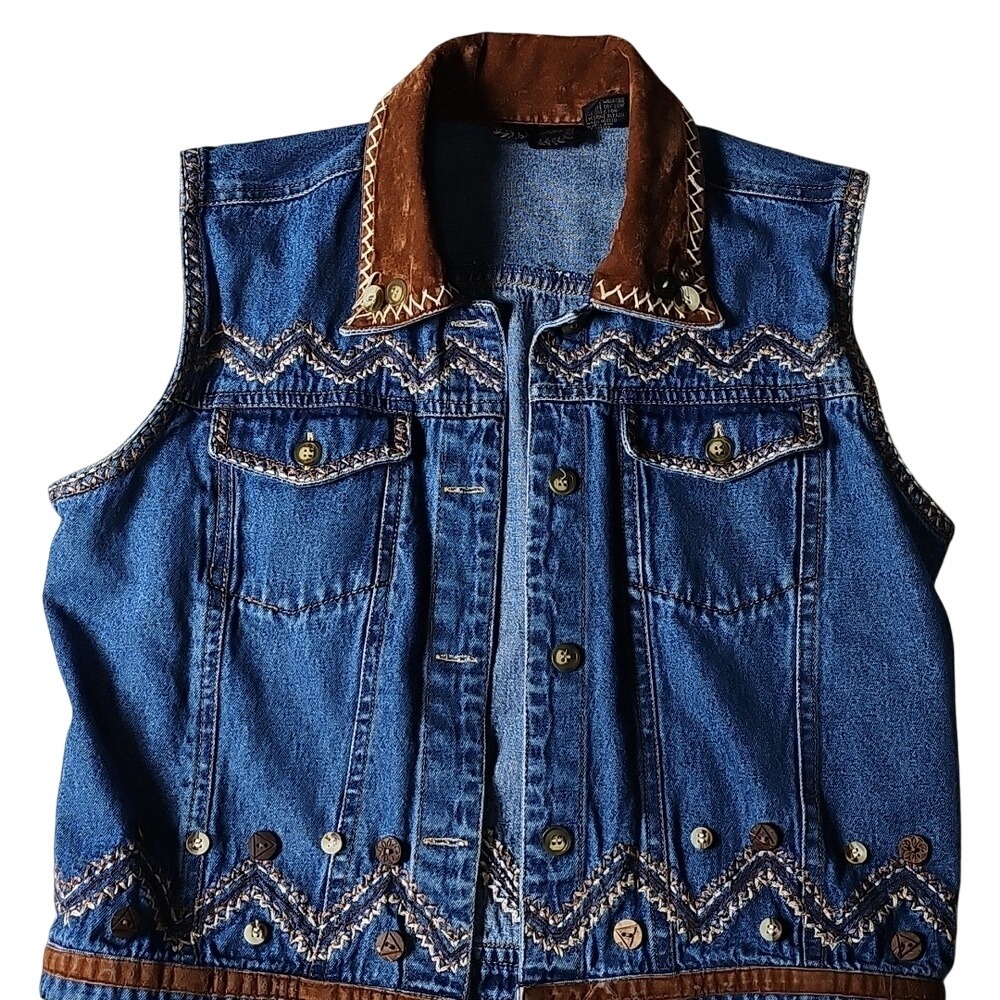 Boho Casual Embelished Denim Vest with Brown Stiching and button Accents Large - Picture 5 of 10